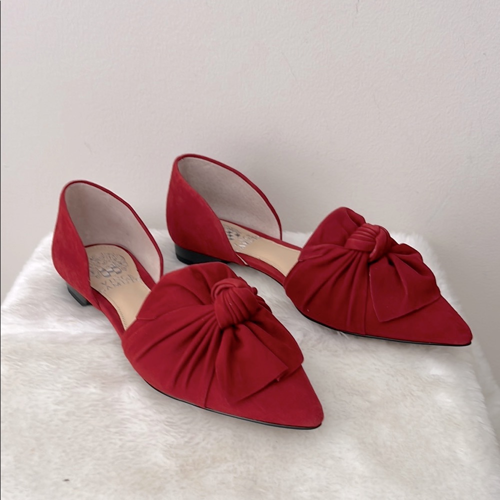 Vince Camuto Women's Moressa Pointed Toe D'Orsay Ballet Flats